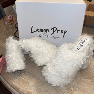 LEMON DROP by Privileged Archie Heels size 8